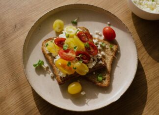 Keju Cottage: 8 Cara Meningkatkan Asupan Protein Anda