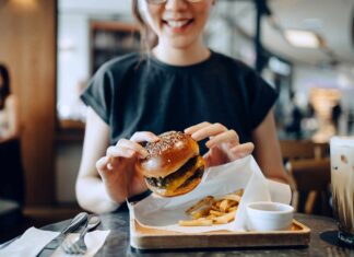 20 opções de fast food para manter baixa a ingestão de sódio