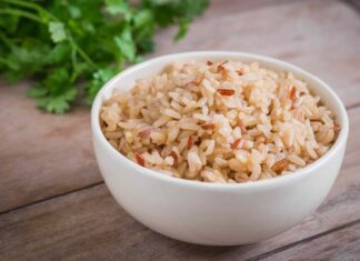 Jenseits von braunem Reis: 6 Lebensmittel voller Ballaststoffe