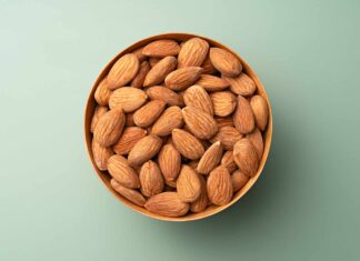 Odblokuj energię i zdrowie: optymalny czas na zjedzenie migdałów