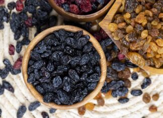 Удивительные полезные свойства регулярного употребления изюма