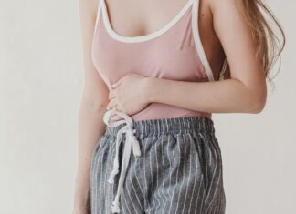 Foods to Reduce Bloat and Water Retention: A Practical Guide