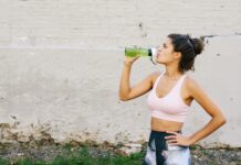 Por qué falla el agua corriente: la ciencia de los electrolitos para la recuperación post-entrenamiento