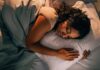 Como o sono ruim afeta o cérebro das mulheres mais velhas: o elo da memória que você precisa saber