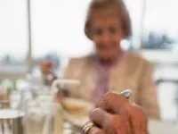 Natürliche pflanzliche Heilmittel gegen Arthritis: Behandlung von OA- und RA-Schmerzen